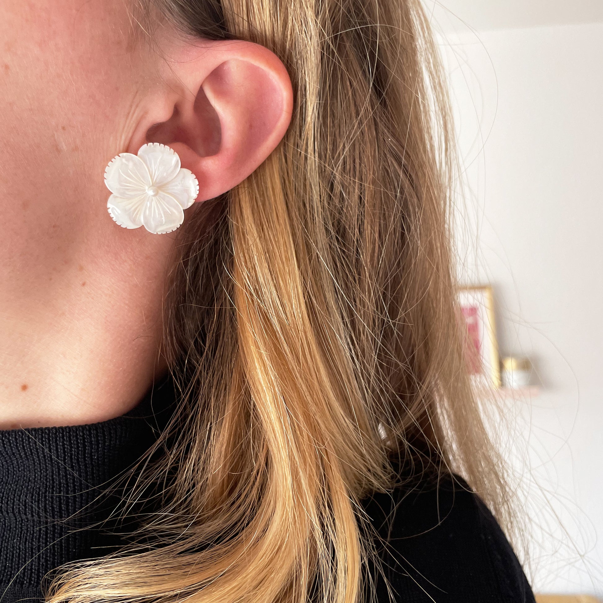Ohrstecker weiss Blumen